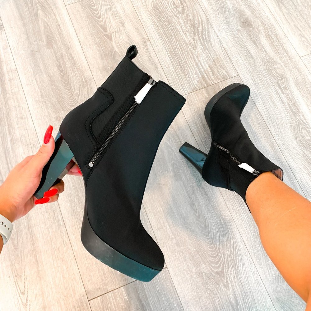 Donald J Pliner Black Booties